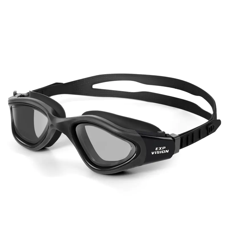 Des lunettes de natation anti-brouillard imperméables pour adulte
